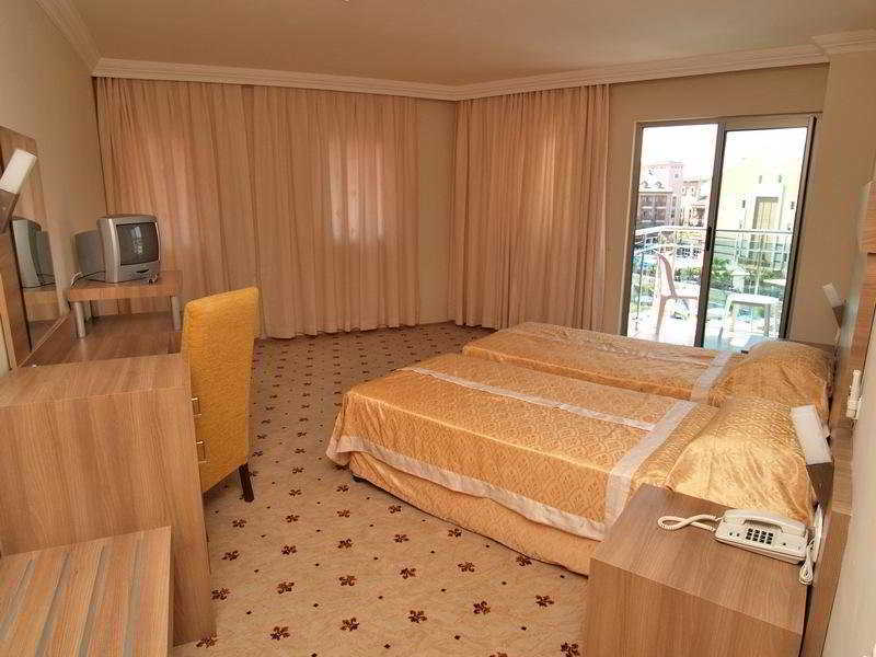 Club Side Coast Hotel Colakli 外观 照片